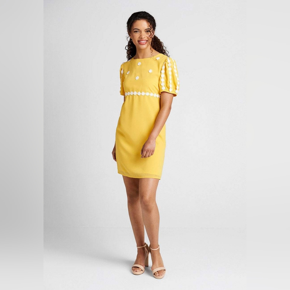Modcloth 70's Style Yellow Floral Shift Women's Dress Size 8